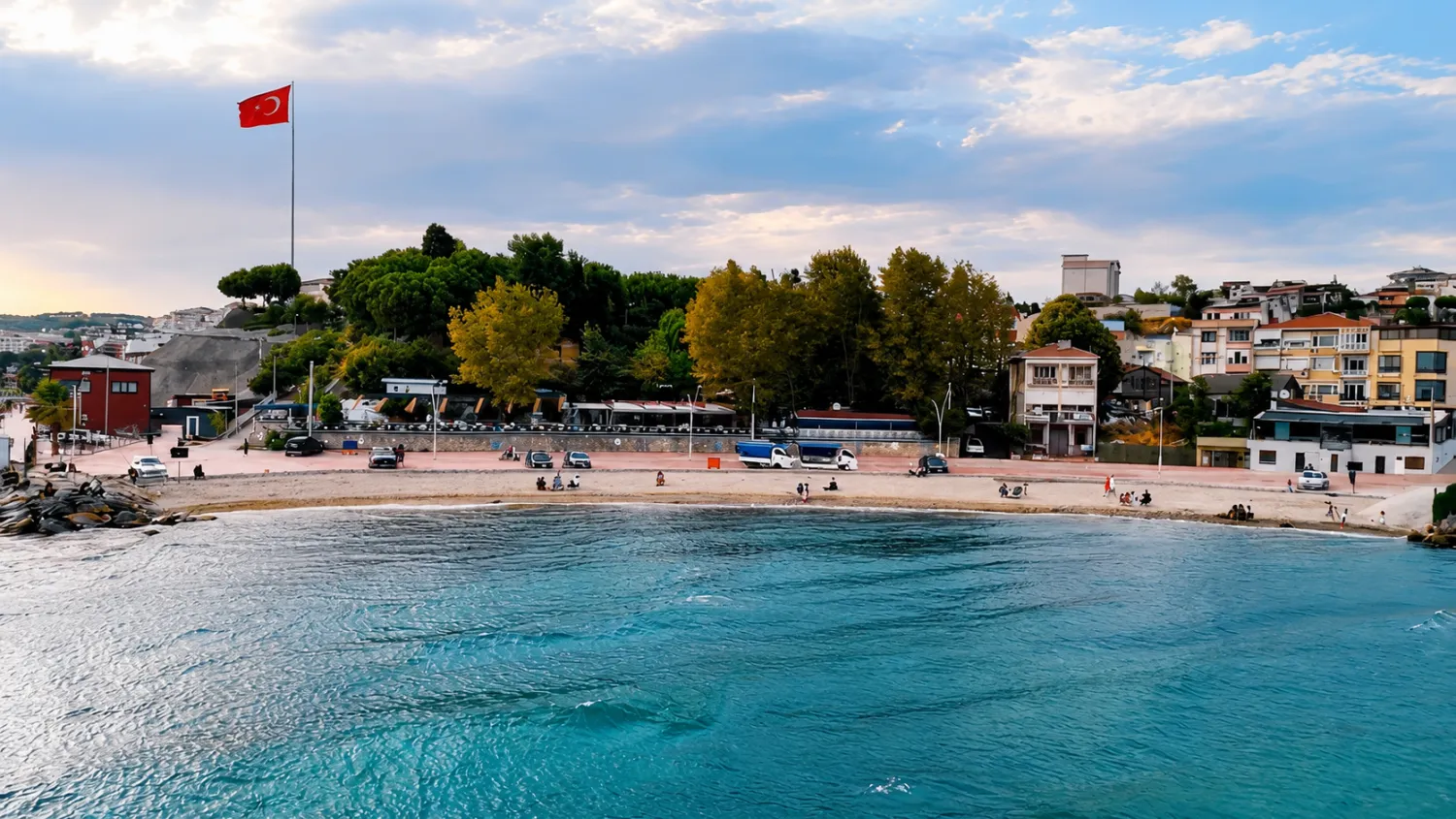 Darıca Sahil Restoran drone çekimi — 220 Creative